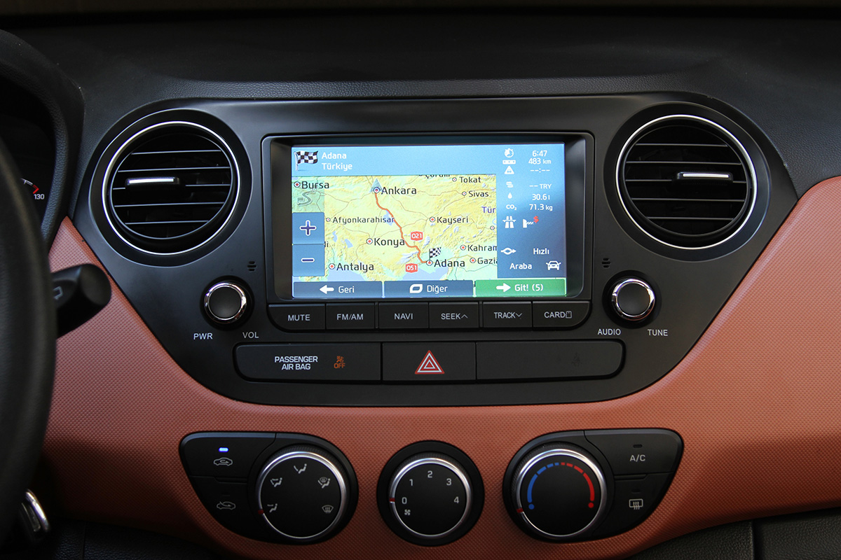 Hyundai i10 Multimedia and Navigation Unit DAIICHI Electronics